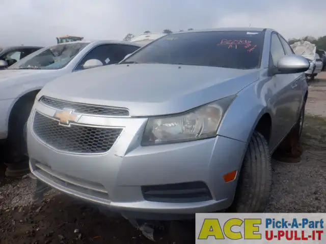 Photo of 2014 Chevrolet Cruze