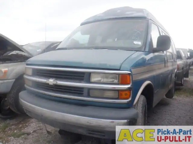 Photo of 1998 Chevrolet Express 1500 Van