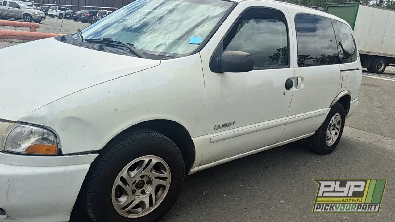 Photo of 2000 Nissan Quest