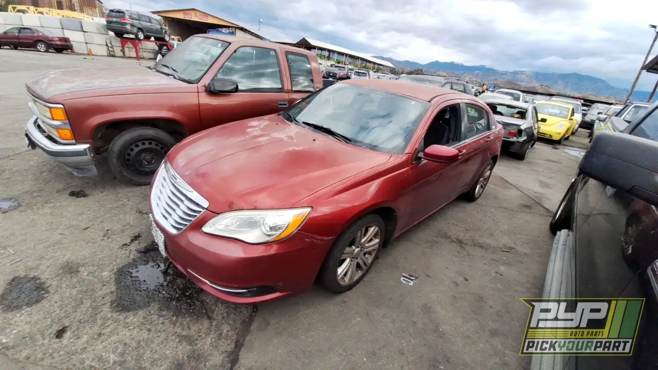 Photo of 2013 Chrysler 200
