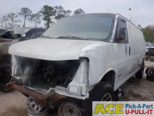 Photo of 2005 Chevrolet Express 2500 Van
