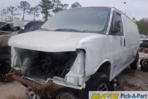 Photo of 2005 Chevrolet Express 2500 Van