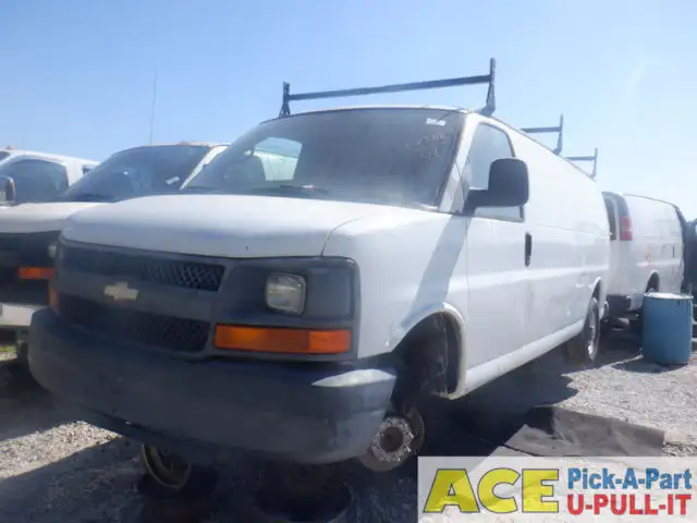Photo of 2007 Chevrolet Express 3500 Van