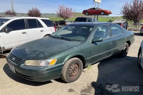 Photo of 1999 Toyota Camry