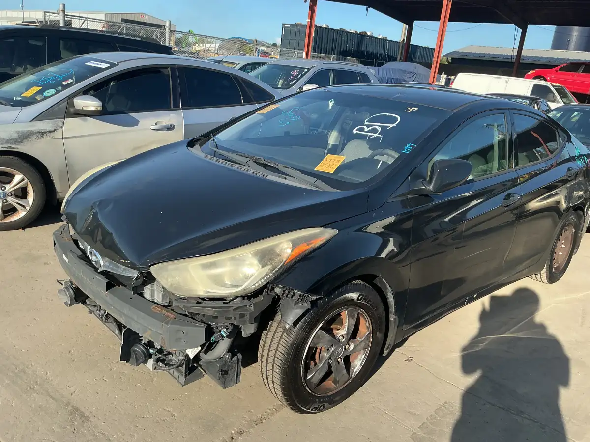 Photo of 2015 Hyundai Elantra