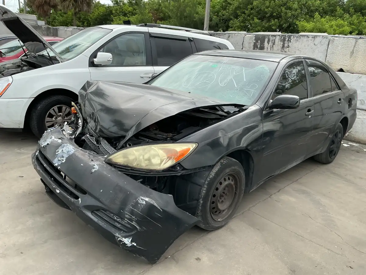 Photo of 2004 Toyota Camry