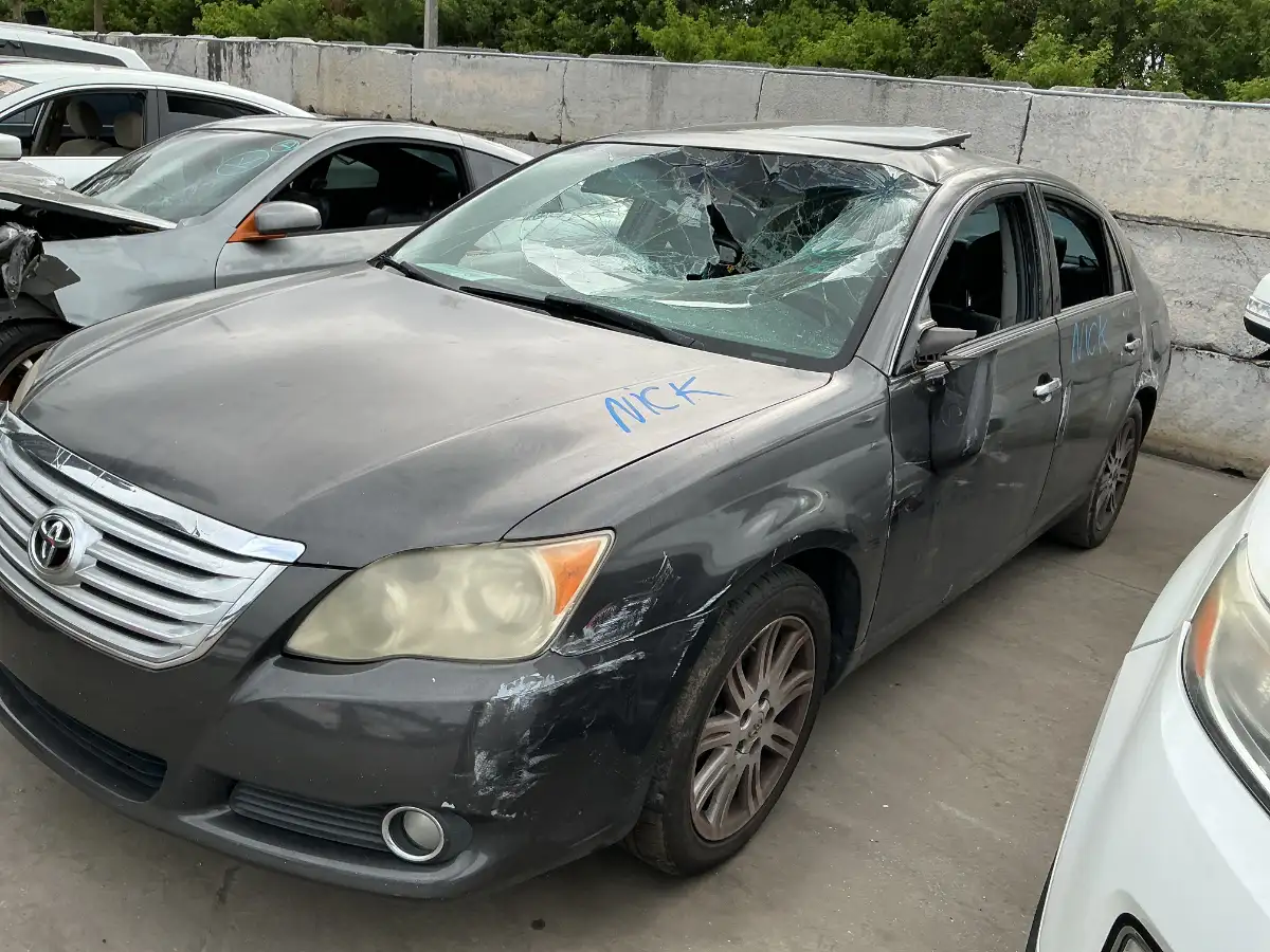 Photo of 2009 Toyota Avalon