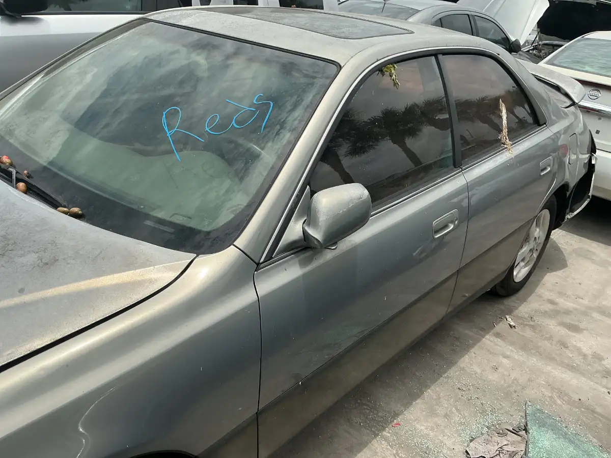 Photo of 2000 Lexus Es 300