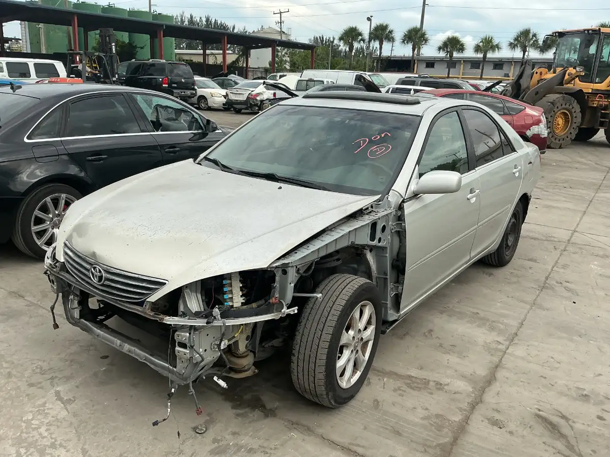Photo of 2005 Toyota Camry