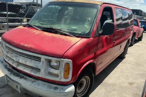 Photo of 2002 Chevrolet Express