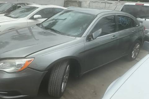 Photo of 2011 Chrysler 200