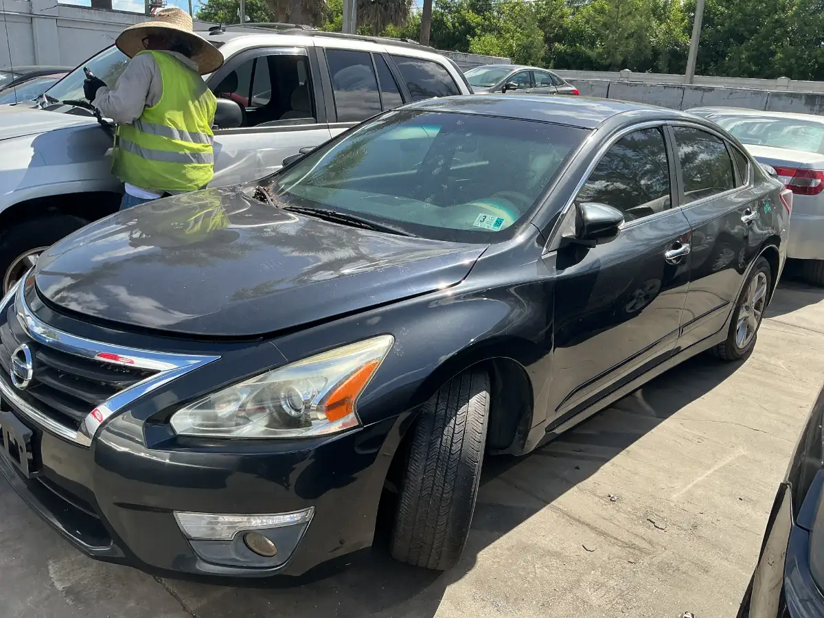 Photo of 2013 Nissan Altima