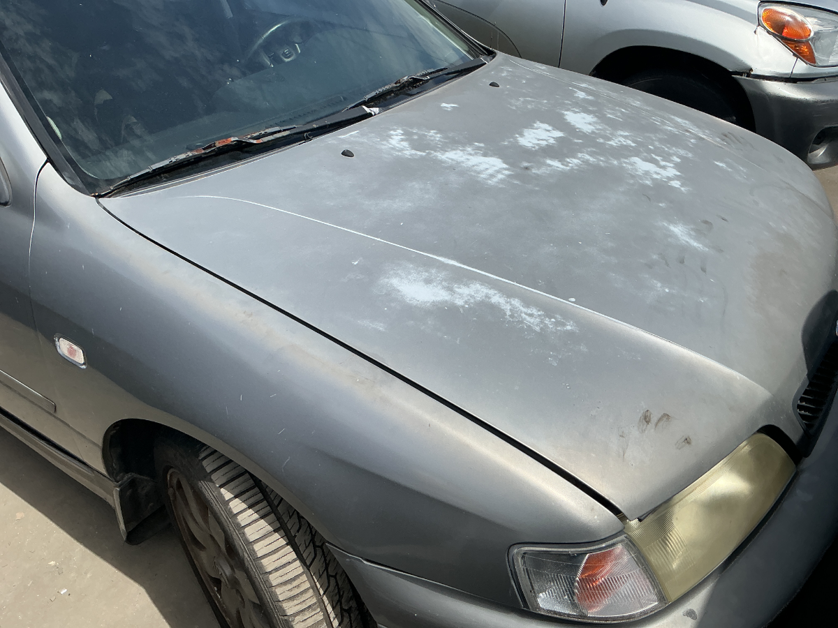 Photo of 2002 Infiniti G20