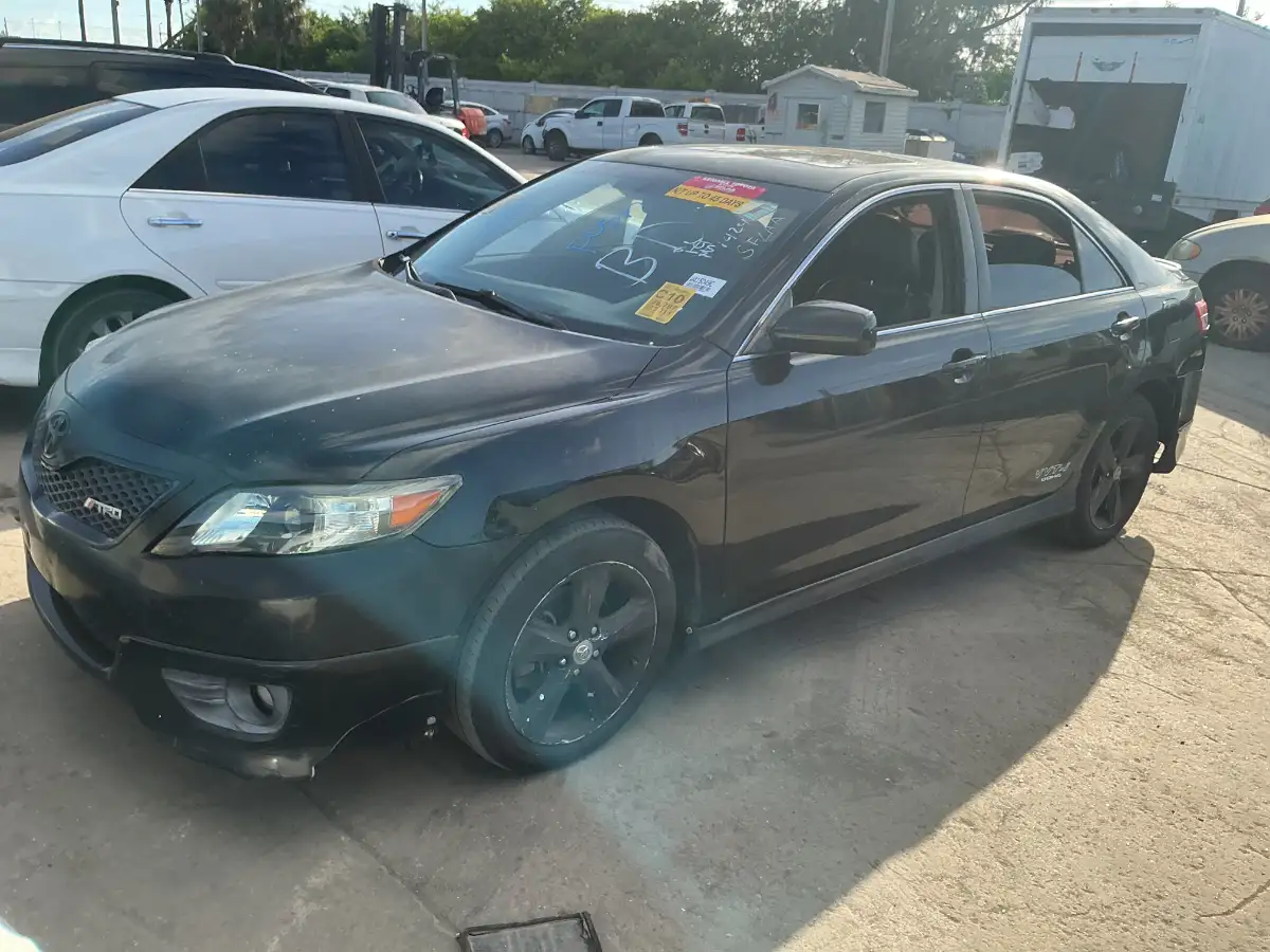Photo of 2011 Toyota Camry
