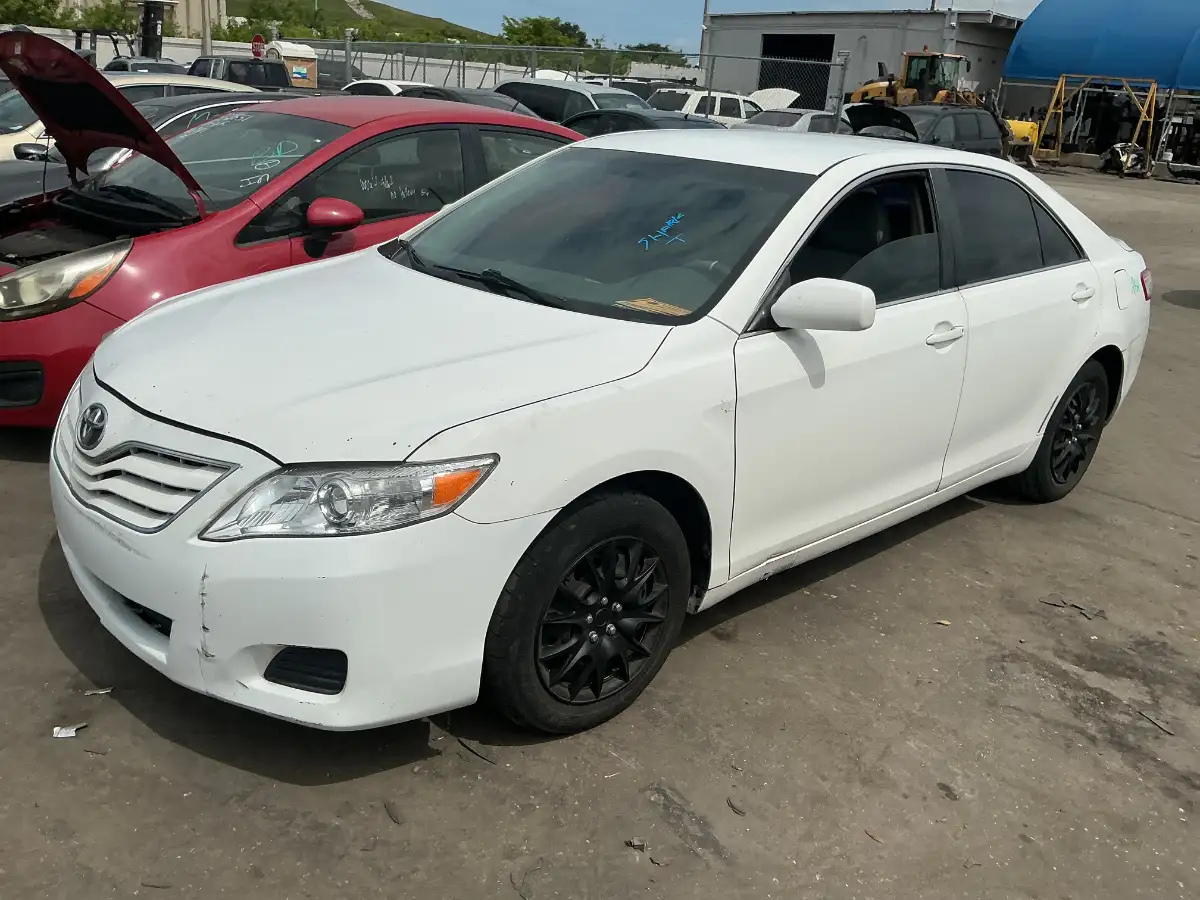 Photo of 2011 Toyota Camry