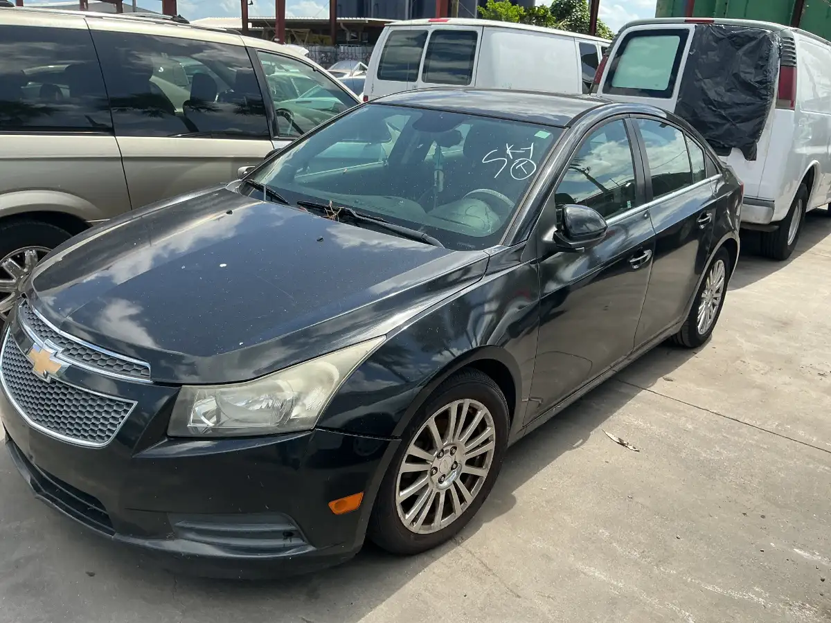 Photo of 2013 Chevrolet Cruze