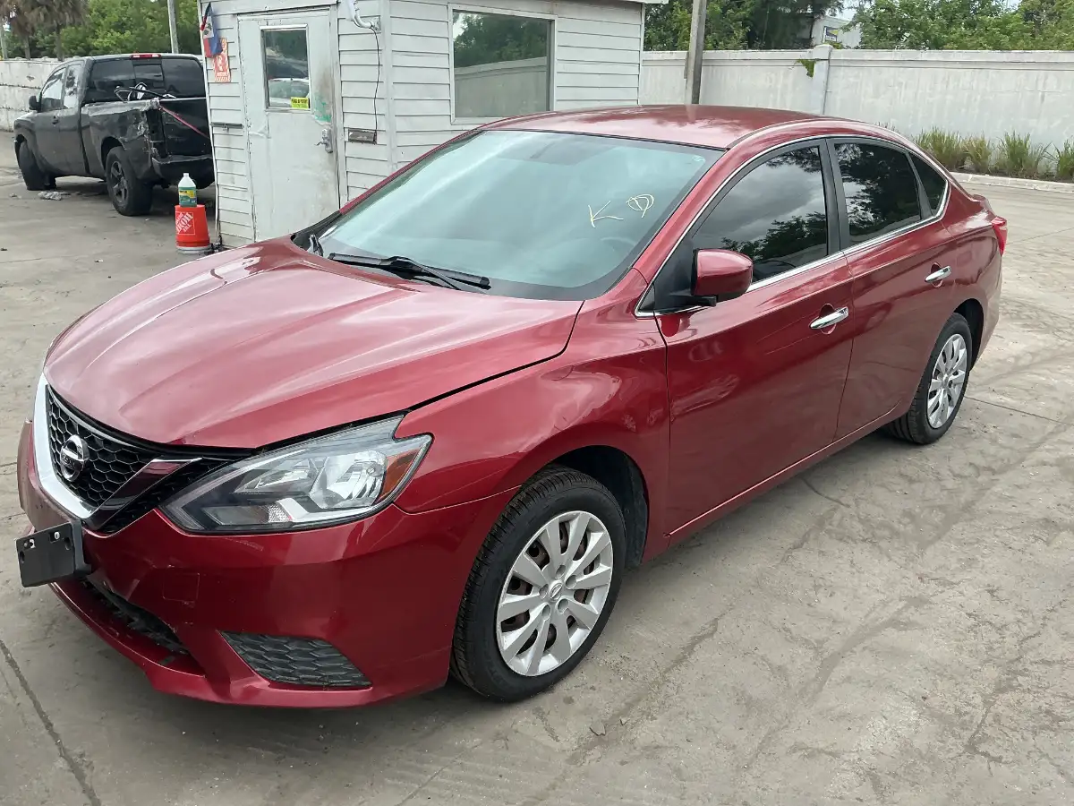 Photo of 2016 Nissan Sentra