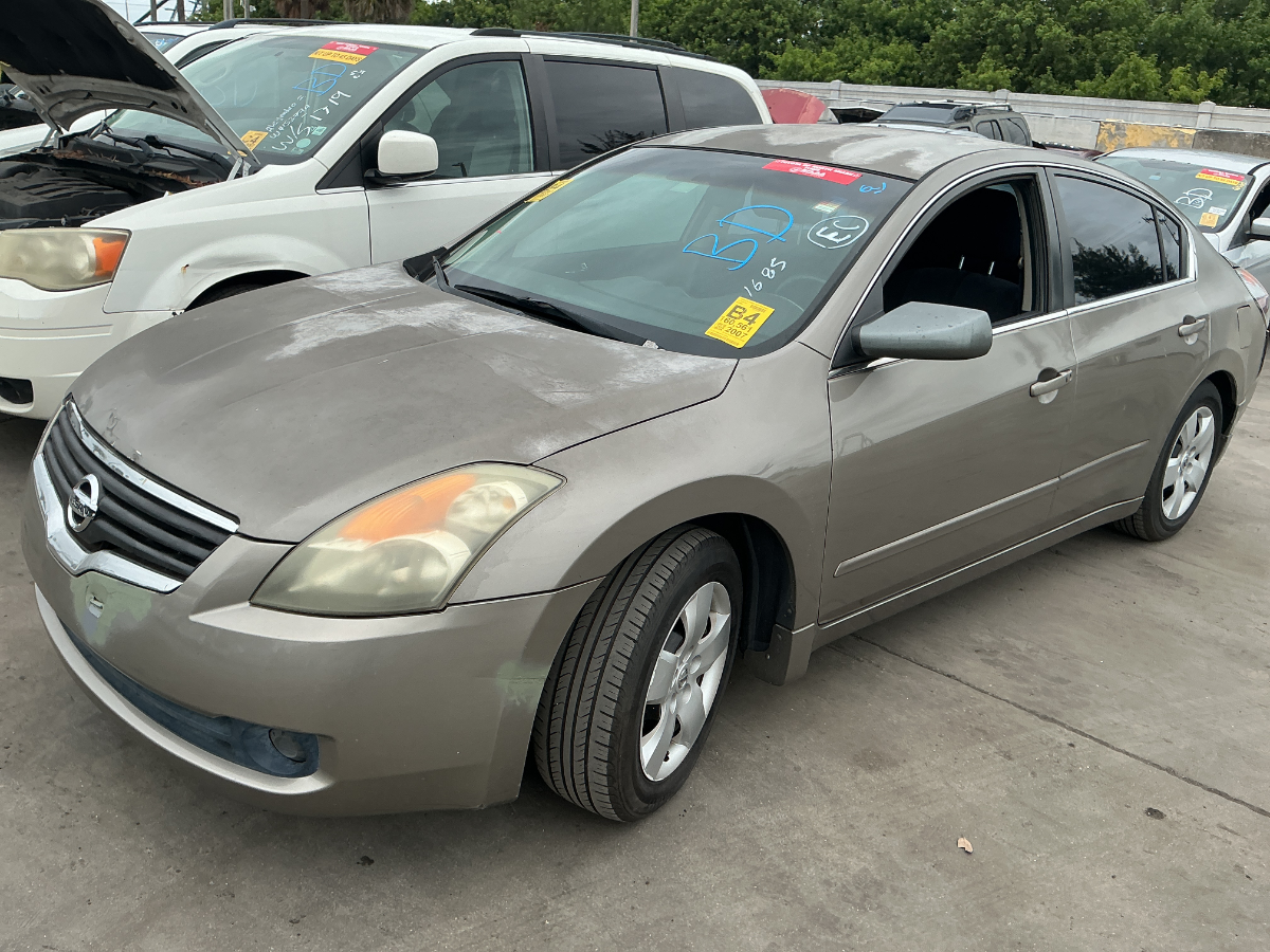 Photo of 2007 Nissan Altima