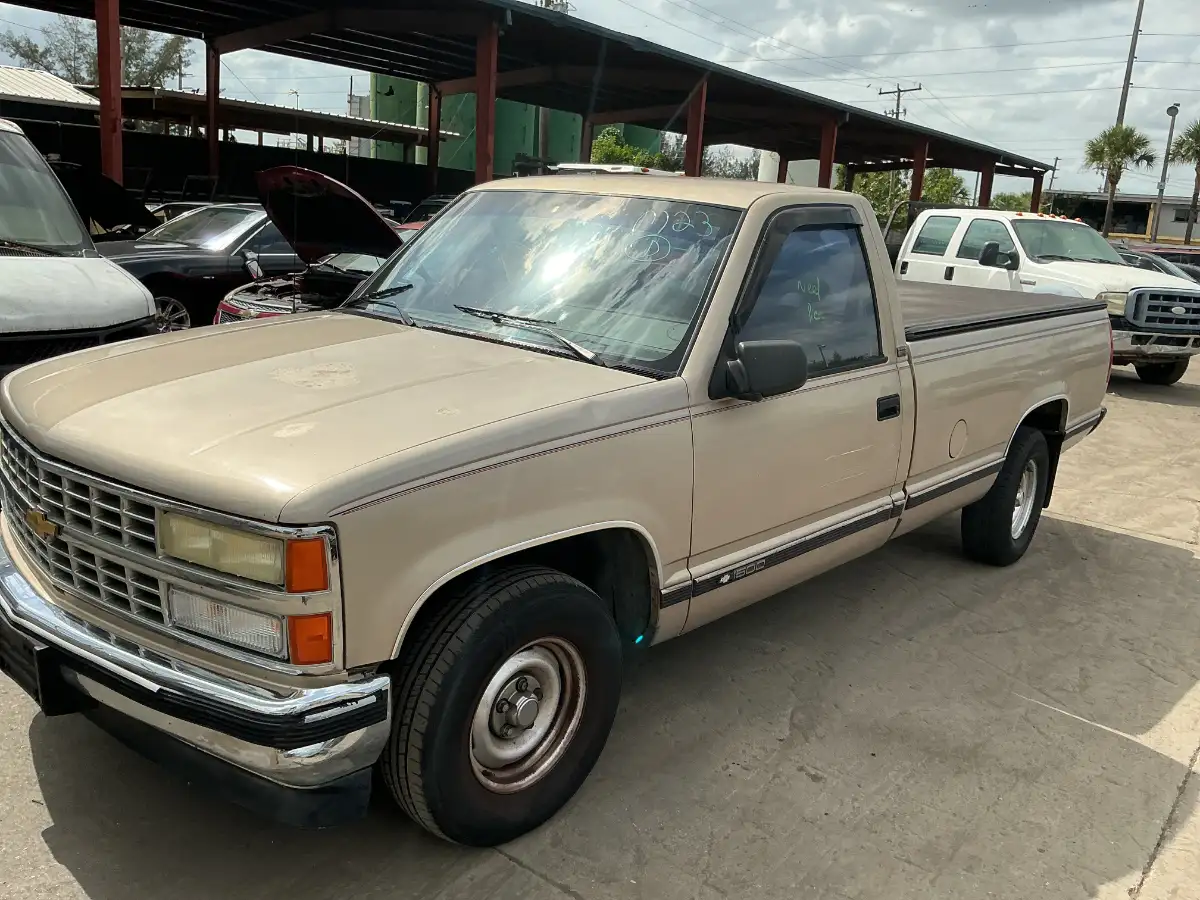Photo of 1992 Chevrolet C1500