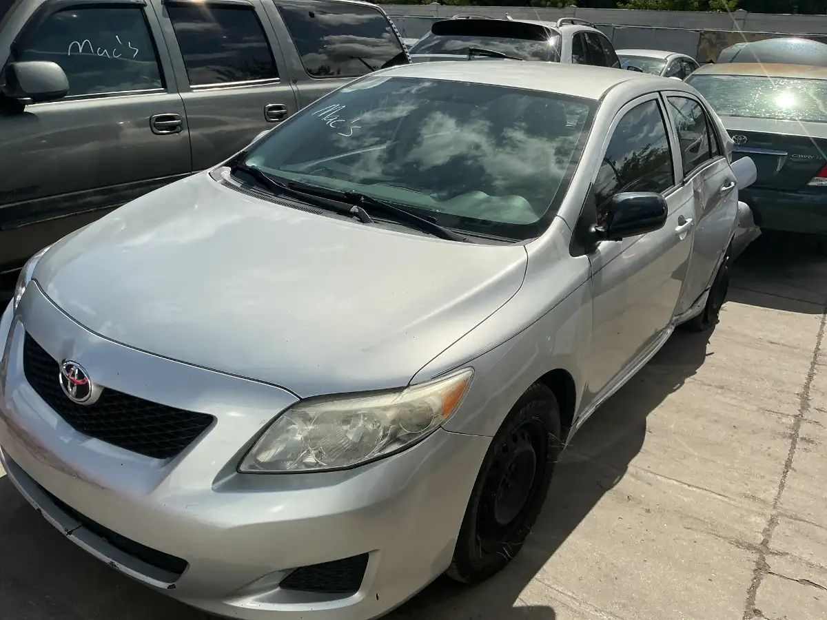 Photo of 2010 Toyota Corolla