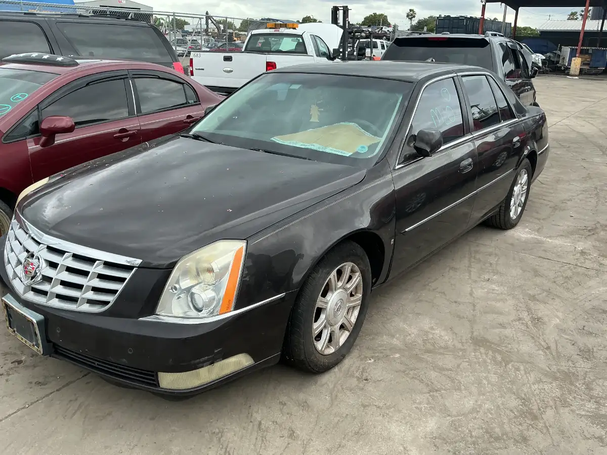 Photo of 2009 Cadillac Dts
