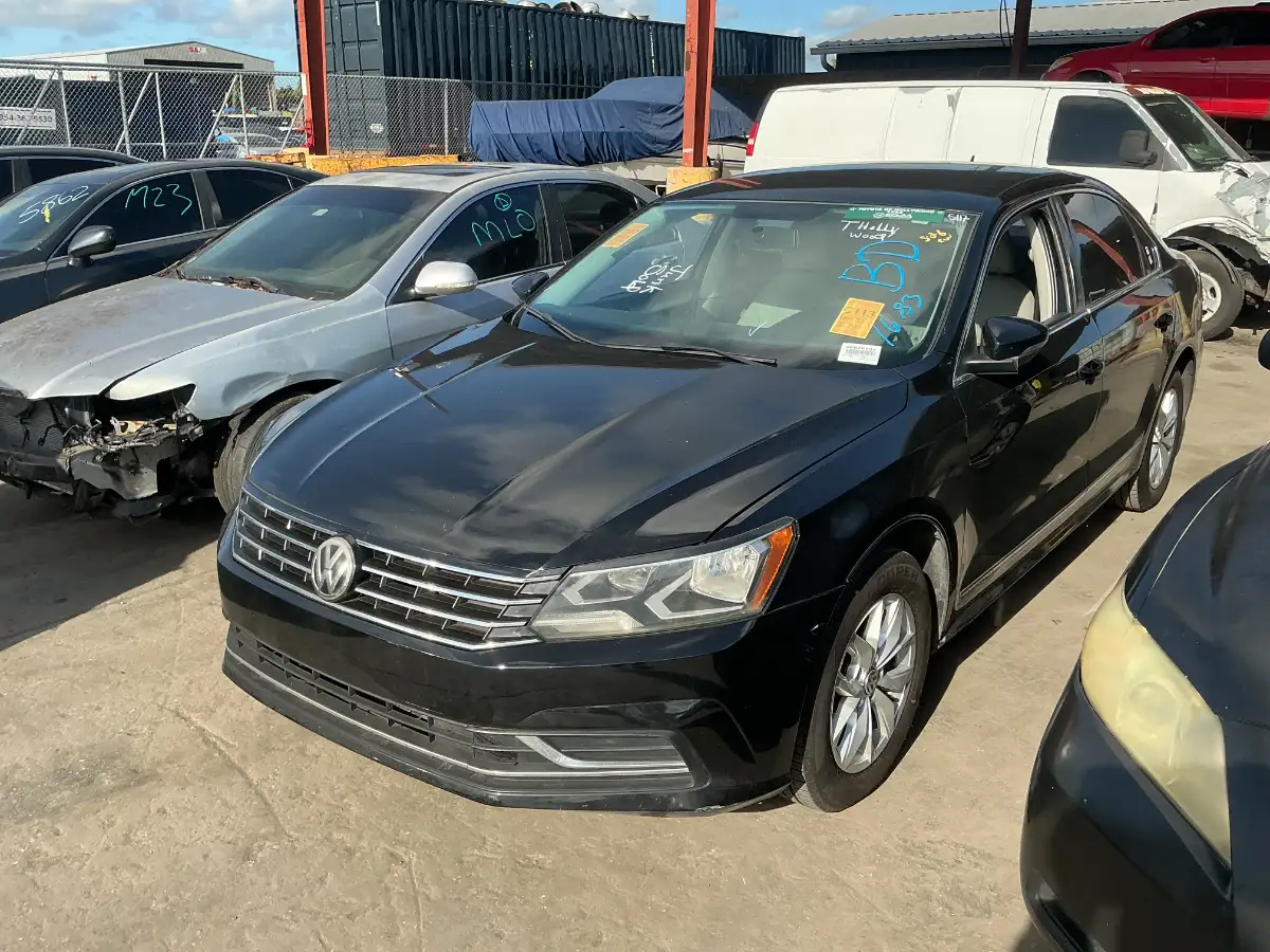 Photo of 2016 Volkswagen Passat