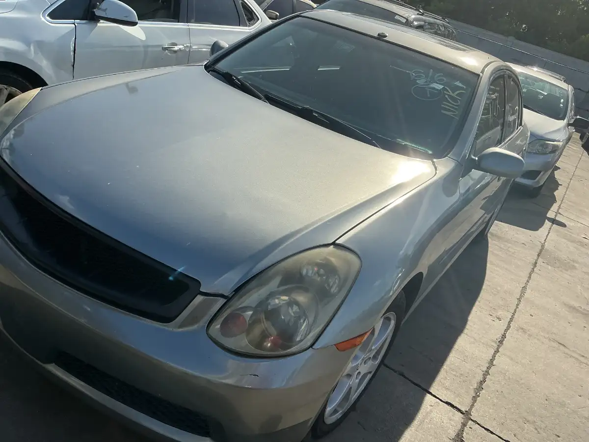 Photo of 2006 Infiniti G35