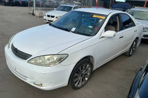 Photo of 2004 Toyota Camry