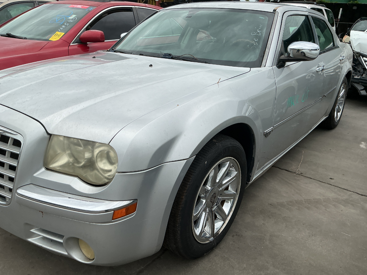 Photo of 2006 Chrysler 300C