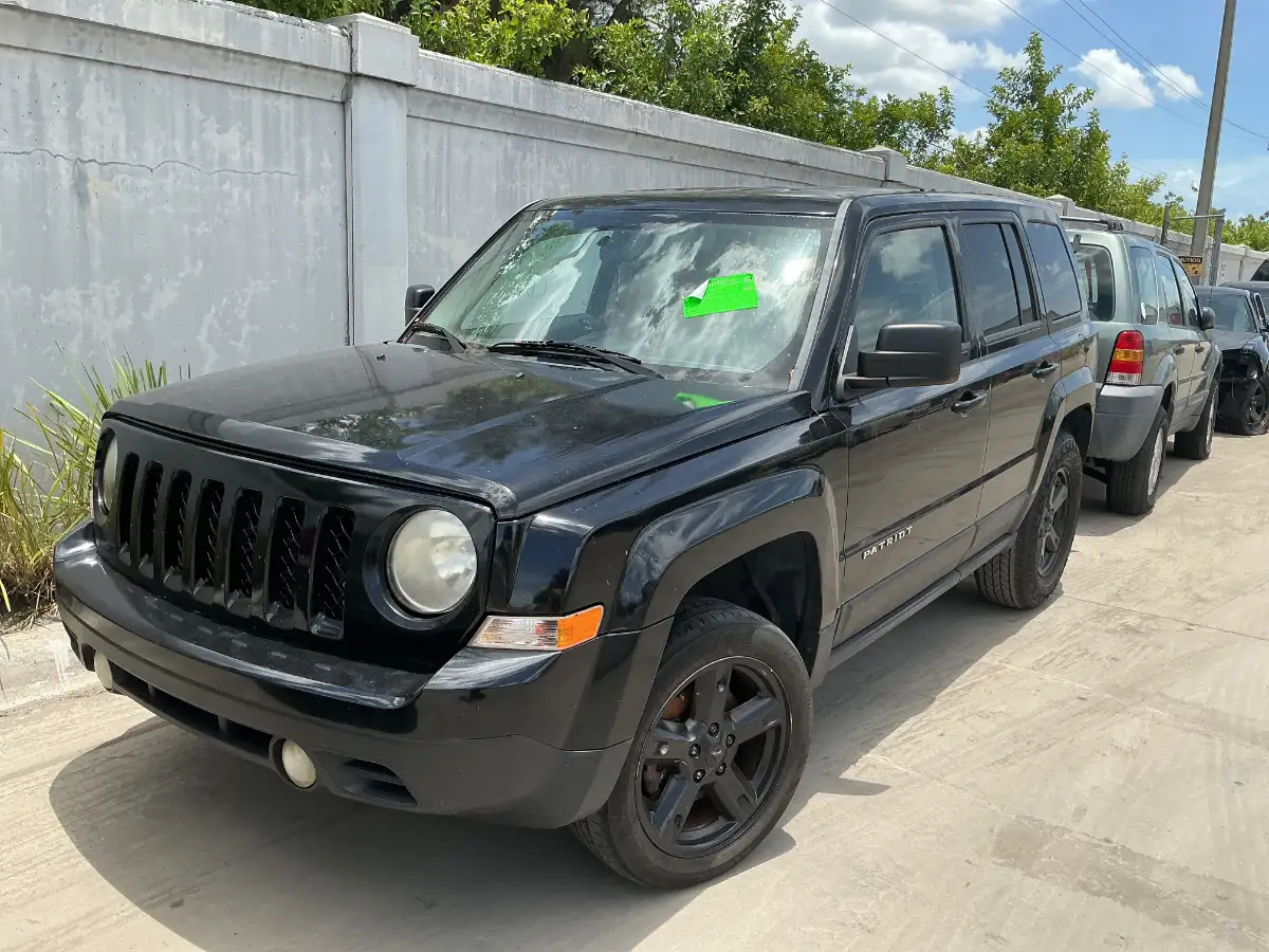 Photo of 2013 Jeep Patriot