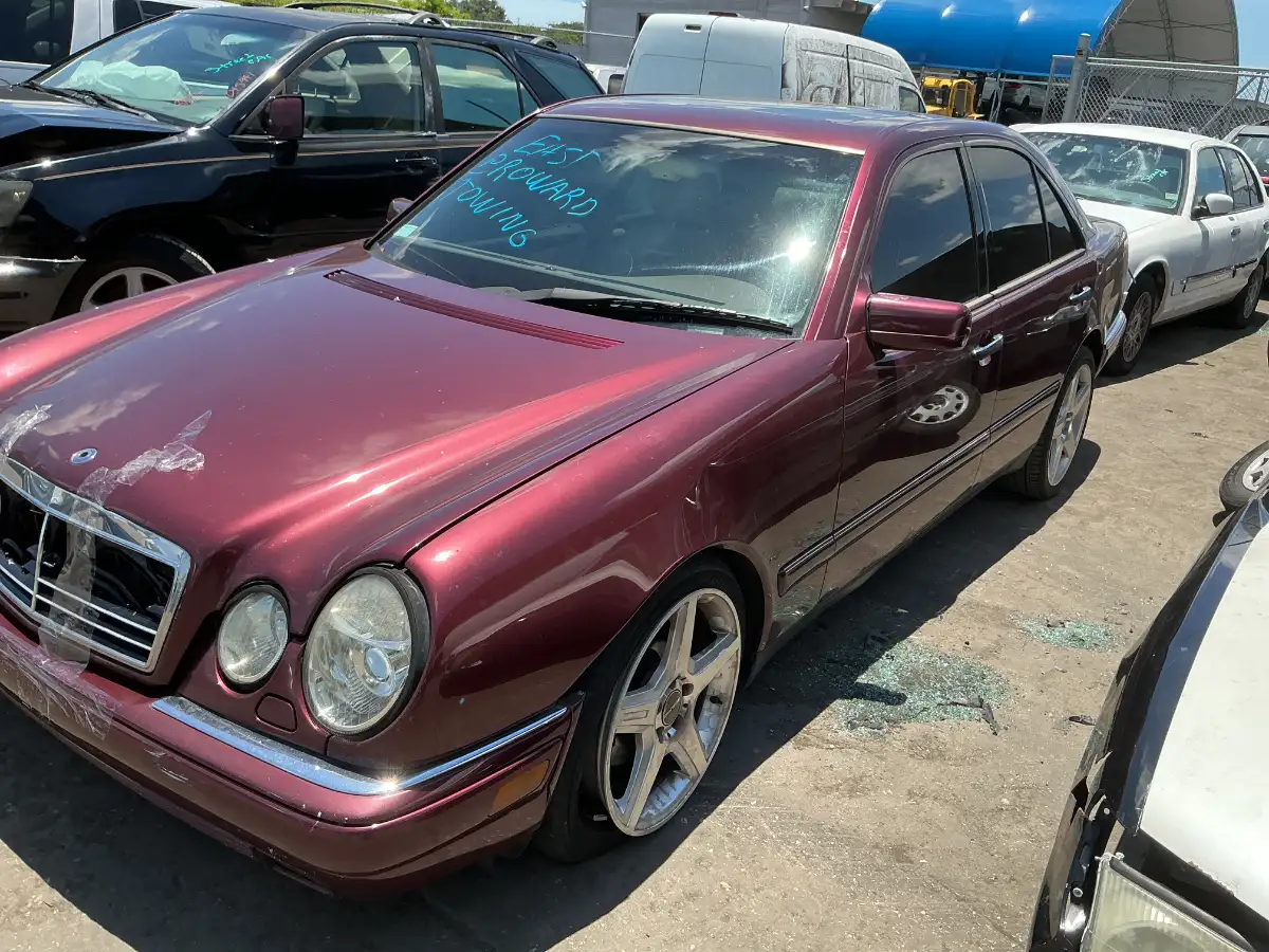 Photo of 1997 Mercedes-Benz E-Class