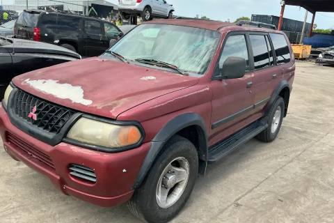 Photo of 2001 Mitsubishi Montero Sport