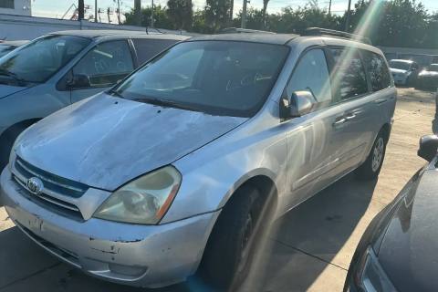 Photo of 2006 Kia Sedona