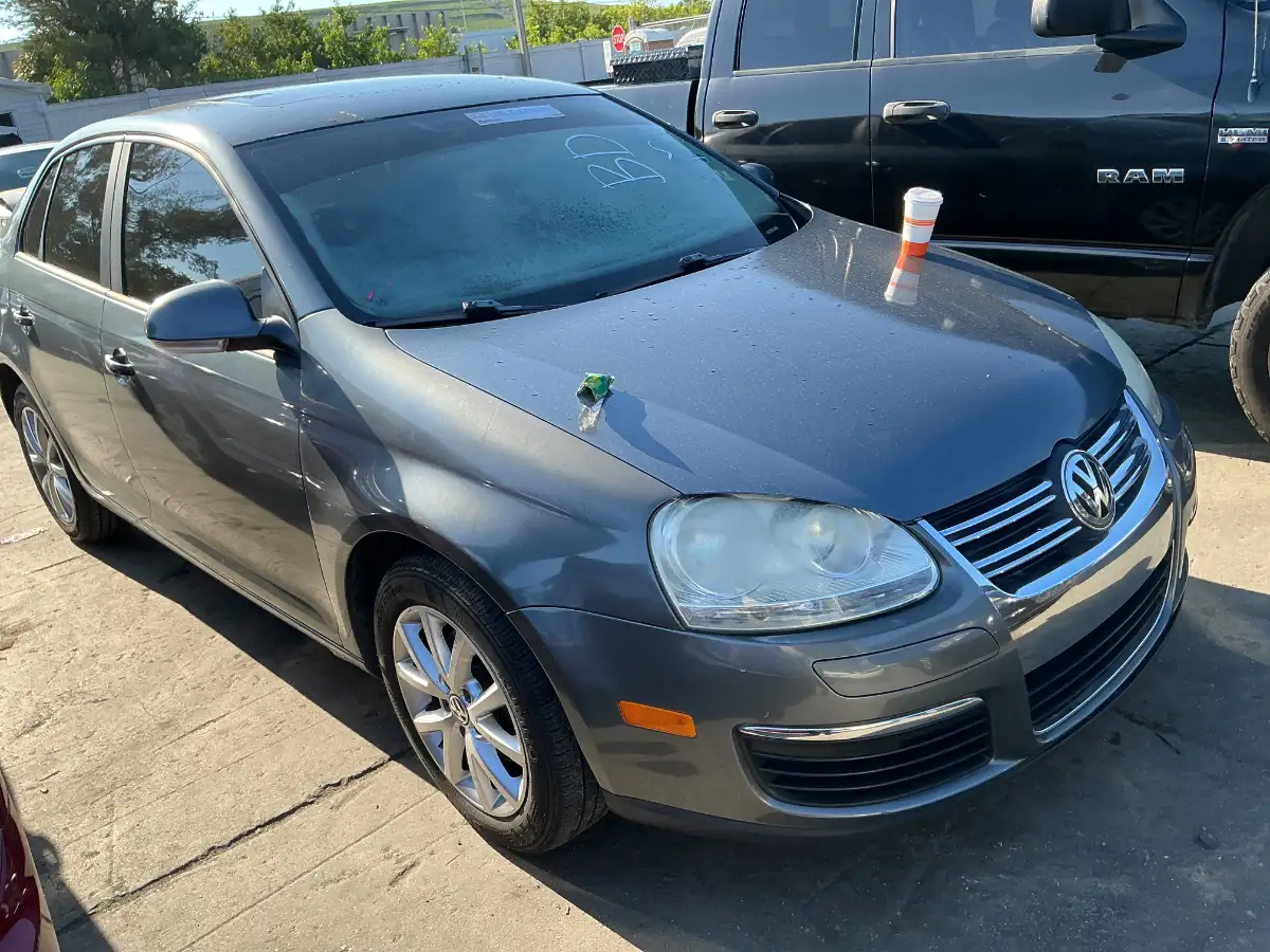 Photo of 2010 Volkswagen Jetta