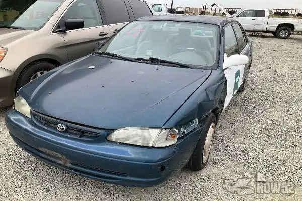 Photo of 1998 Toyota Corolla