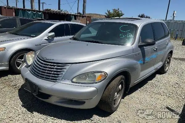 Photo of 2005 Chrysler PT Cruiser