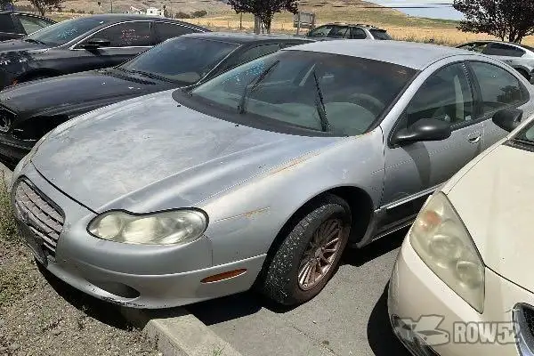 Photo of 2004 Chrysler Concorde