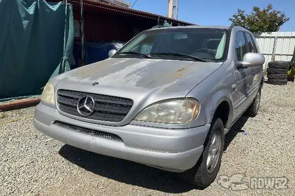 Photo of 2000 Mercedes-Benz M-Class
