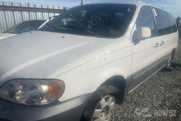 Photo of 2003 Kia Sedona