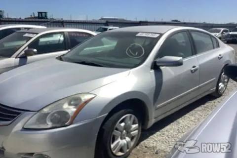 Photo of 2010 Nissan Altima