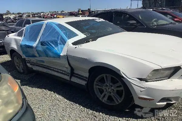 Photo of 2012 Ford Mustang