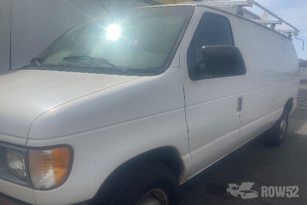 Photo of 2001 Ford Econoline
