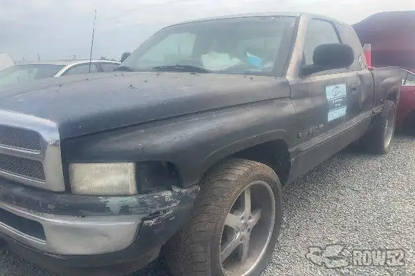 Photo of 1998 Dodge Ram 1500