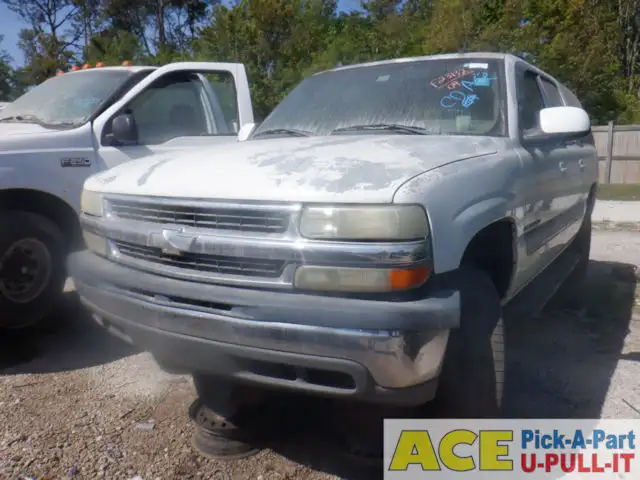 Photo of 2004 Chevrolet Suburban 1500