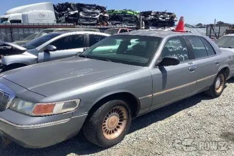 Photo of 2000 Mercury Grand Marquis
