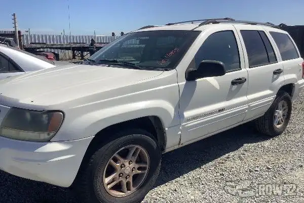 Photo of 2004 Jeep Grand Cherokee