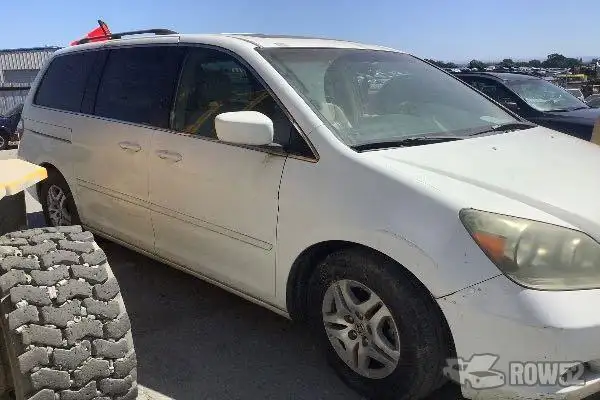 Photo of 2005 Honda Odyssey