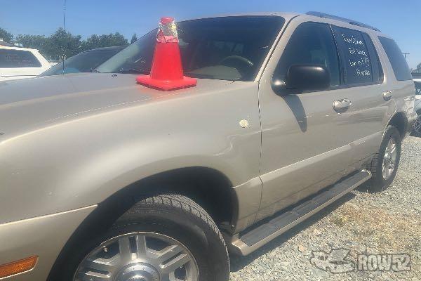 Photo of 2004 Mercury Mountaineer