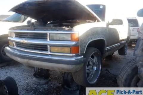 Photo of 1999 Chevrolet Suburban 1500