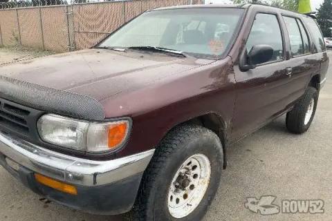 Photo of 1998 Nissan Pathfinder